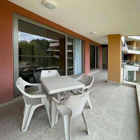 Appartamento Peter House - Free Parking