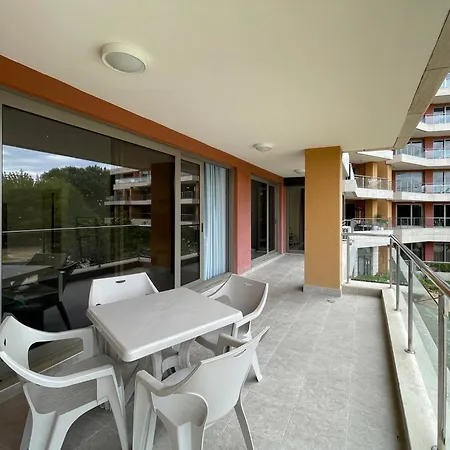 Peter House - Free Parking Appartamento *